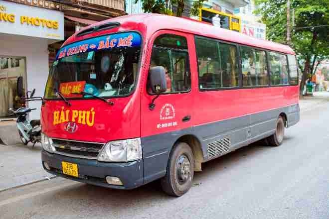 Xe Hải Phú Bên hông xe Ghế ngồi 16 chỗ