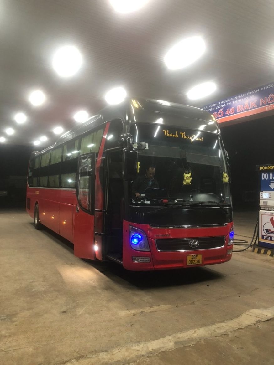 Xe Thanh Thuỷ (Đắk Nông) Mặt trước xe Bên hông xe Limousine 32 giường