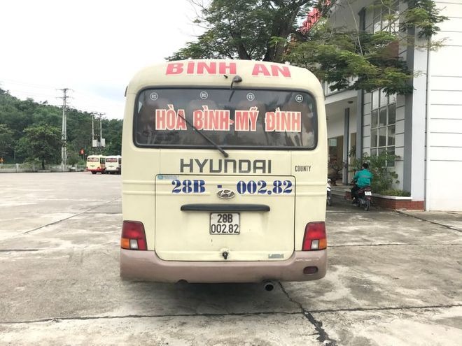 Xe Bình An Mặt sau xe Ghế ngồi 28 chỗ