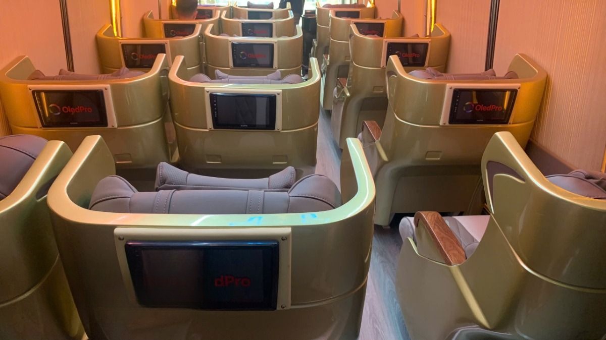 Xe Đan Anh Ghế ngồi Tiện ích Nội thất Ghế ngồi 18 chỗ