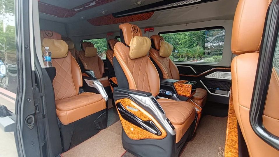 Xe Cường Phát Limousine Ghế ngồi 