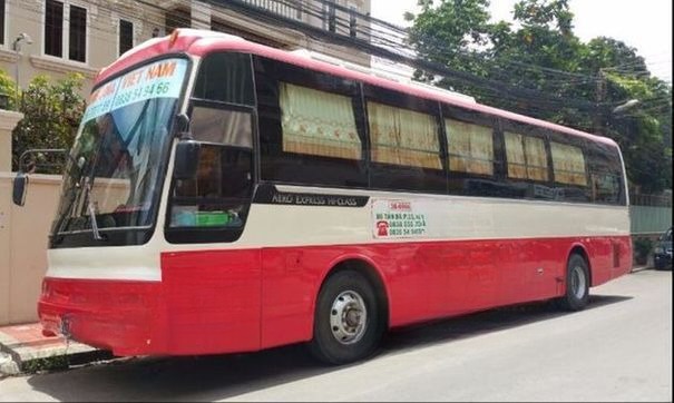 Xe 15 SH Co.Ltd Bên hông xe Ghế ngồi 20 chỗ