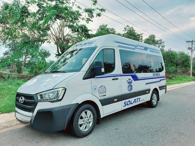 Xe Thiện Dương Bên hông xe Ghế ngồi 5 chỗ