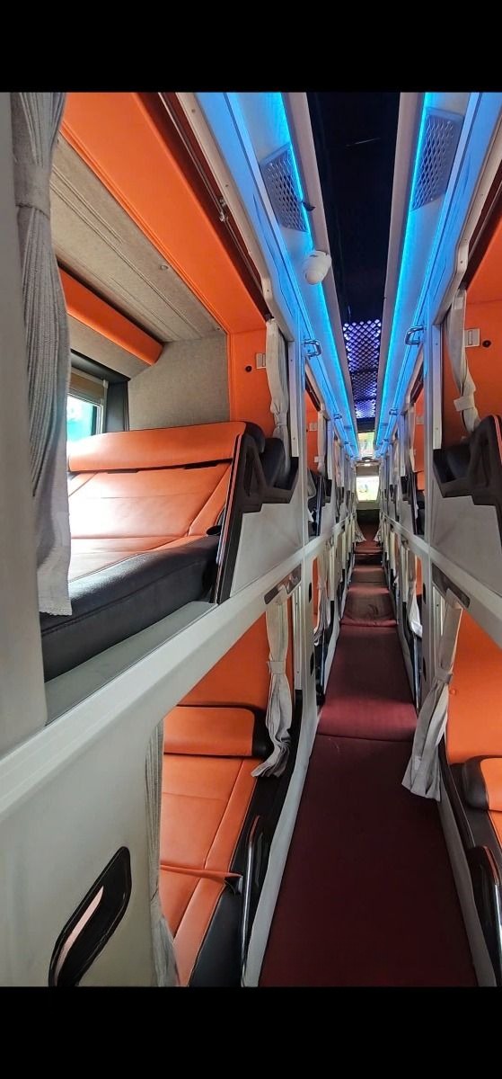 Xe Dũng Thịnh Travel Giường nằm Limousine 24 cabin