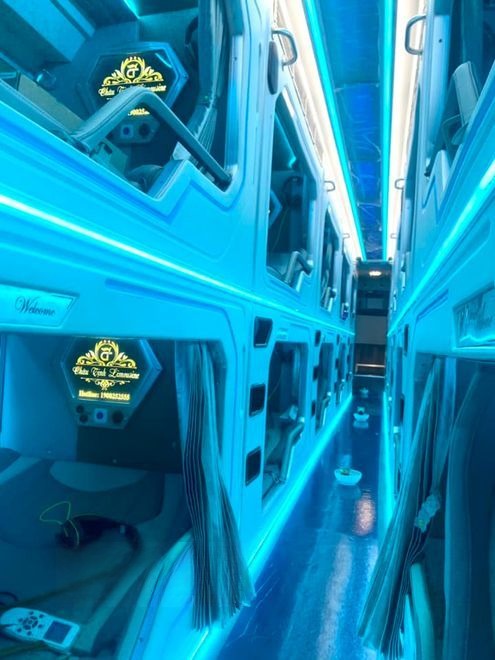 Xe Châu Tịnh Nội thất Limousine VIP 20 phòng