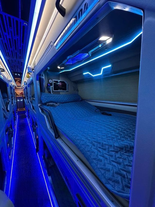 Xe Hoàng Giáp Giường nằm Tiện ích Nội thất Limousine giường nằm 22 chỗ