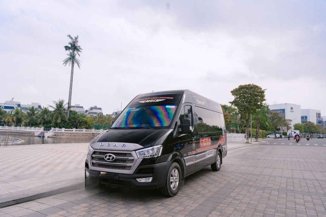 Xe Anh Huy Đất Cảng Mặt trước xe 