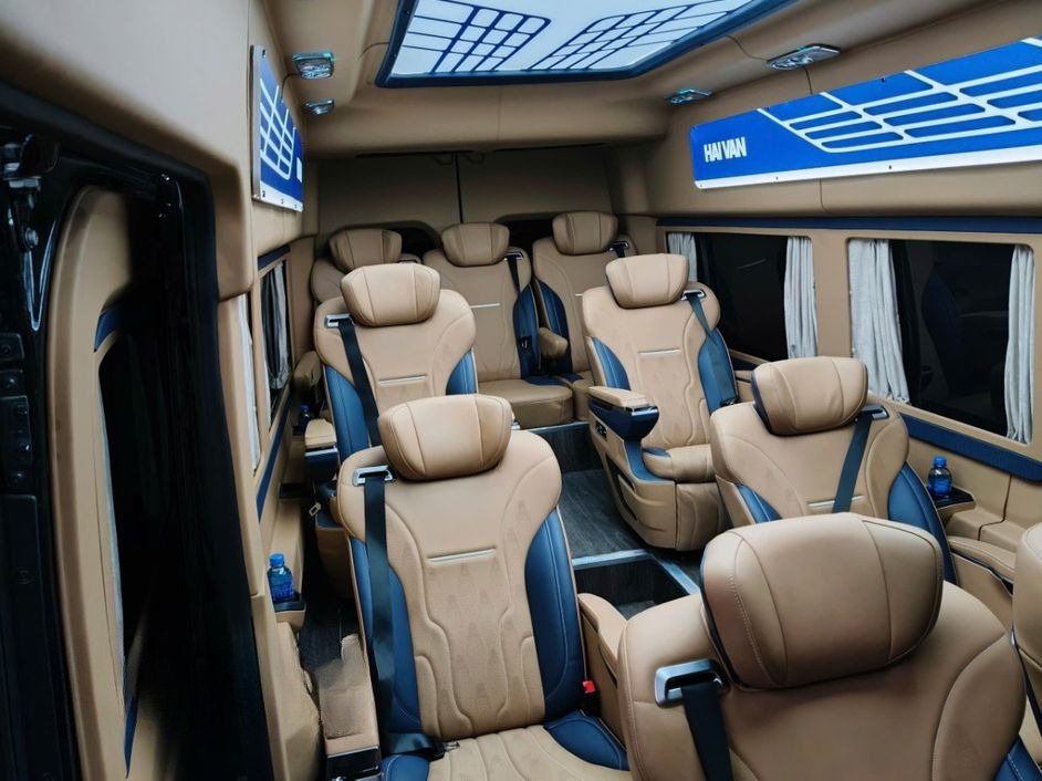 Xe Hải Vân Ghế ngồi Tiện ích Nội thất Limousine 11 chỗ