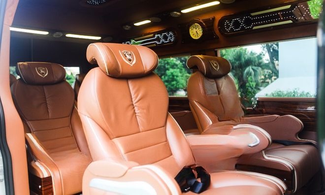 Xe Pumpkin Limousine Ghế ngồi Nội thất Limousine 9 chỗ VIP