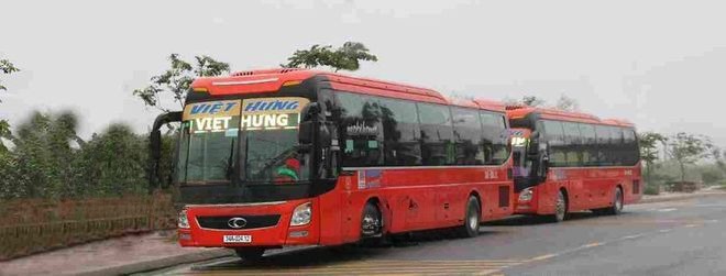 Xe Việt Hưng Bên hông xe Giường nằm 44 chỗ