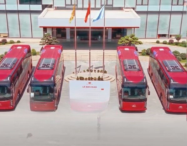 Xe HM Happycar Mặt trước xe Bên hông xe 