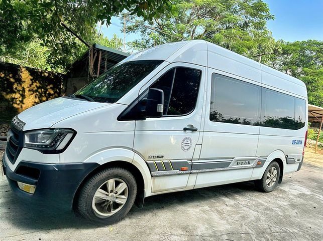 Xe Sapa Express Bên hông xe 