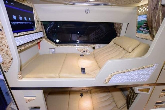 Xe Lovabus Giường nằm Tiện ích Nội thất Limousine 22 phòng