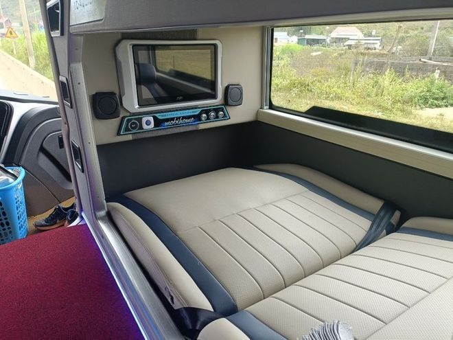 Xe Xuân Tráng Limousine Nội thất Limousine 24 phòng