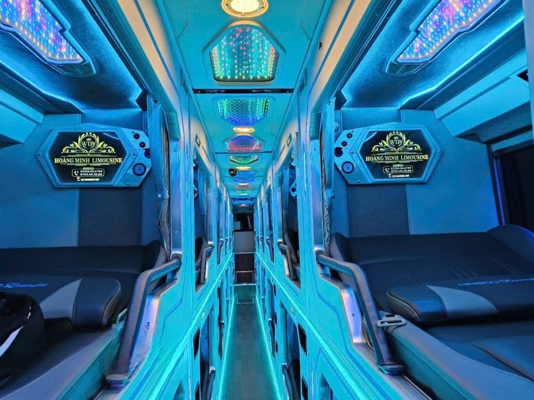 Xe HM Happycar Tiện ích Nội thất Cabin 24 phòng