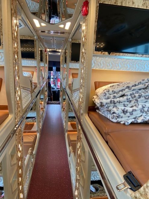 Xe Hòa Thuận Anh Giường nằm Giường Phòng Limousine 22 chỗ