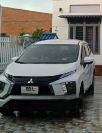 Xe Thiên Ân (Bình Thuận) Mặt trước xe Ghế ngồi 7 chỗ