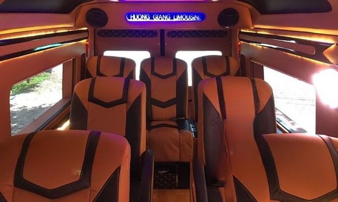 Xe Hương Giang Limousine Ghế ngồi Nội thất Limousine 9 chỗ VIP