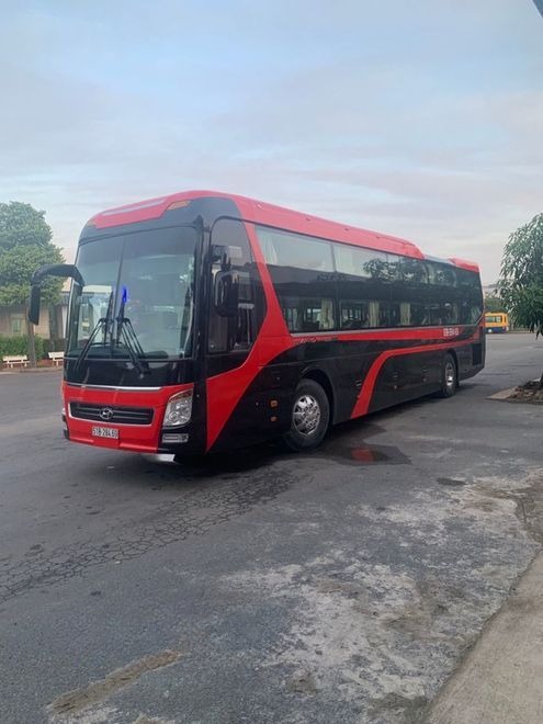 Xe Tân Phước Tài Mặt trước xe Bên hông xe 