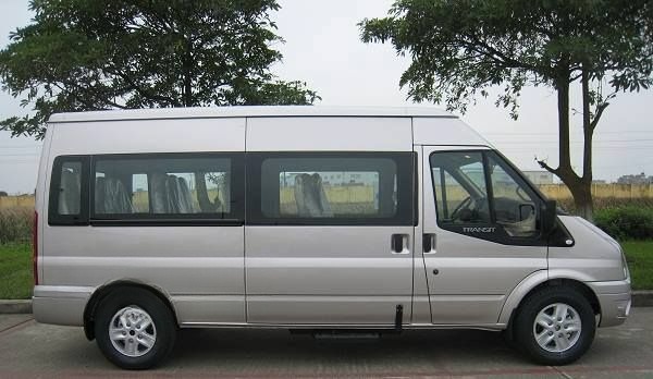 Xe Thanh Tùng (Thái Nguyên) Bên hông xe Ghế ngồi Solati 16 chỗ