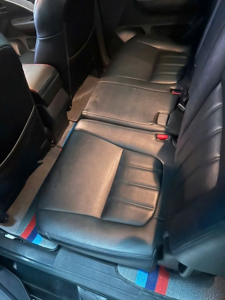 Xe Phước Luxury Car Ghế ngồi Tiện ích Xe 7 chỗ