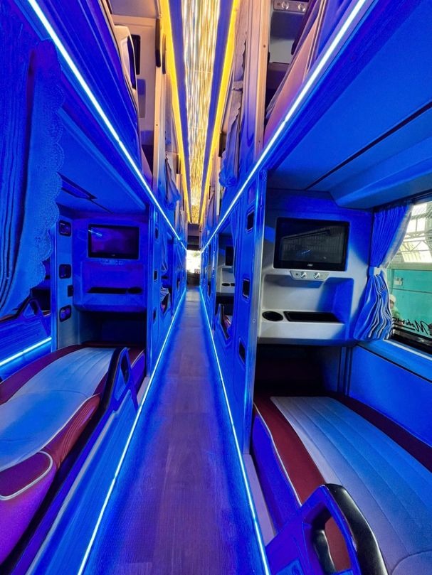 Xe Lovabus Giường nằm Tiện ích Nội thất Limousine 32 phòng