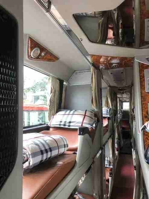 Xe Gia Phú - Gia Lai Nội thất Limousine 34 giường