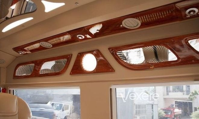 Xe Ánh Minh Limousine Tiện ích Limousine 9 chỗ VIP