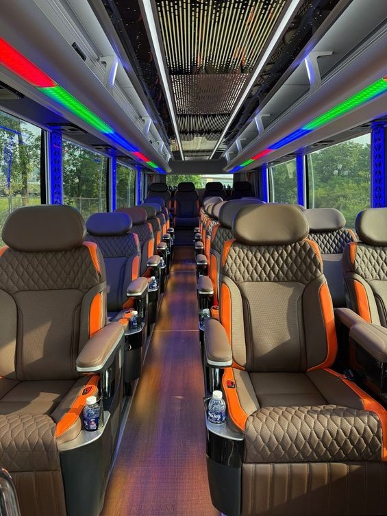 Xe Minh Châu Limousine Ghế ngồi Limousine 22 chỗ