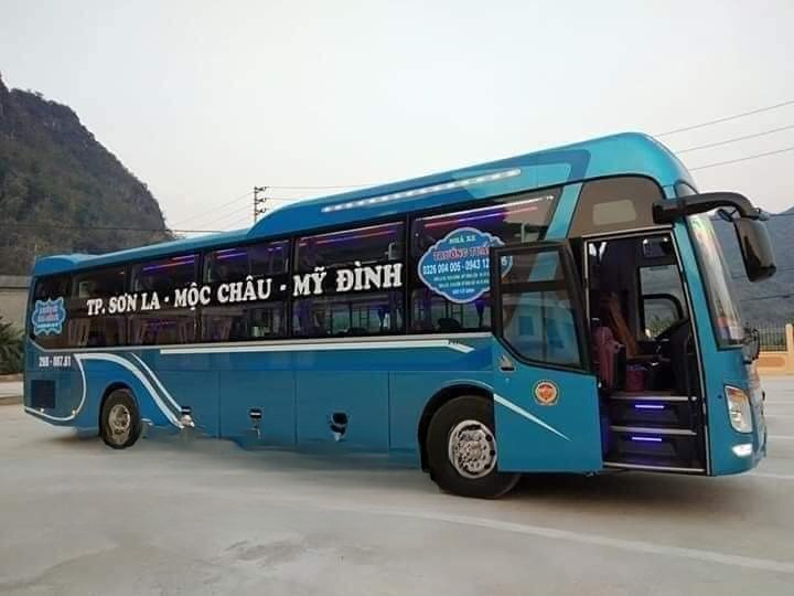 Xe Hải Tuấn Bên hông xe Giường nằm 40 chỗ 