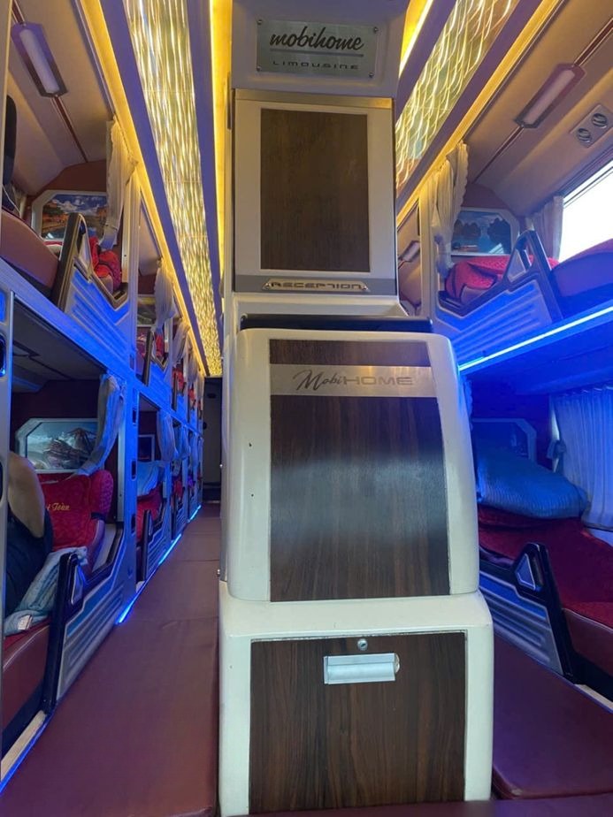 Xe Đức Lộc Limousine Tiện ích Giường nằm Nội thất Cabin 34 phòng đơn (*)