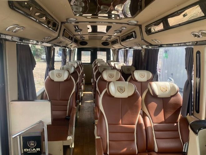 Xe Sapa Group Bus Tiện ích Nội thất Limousine 18 chỗ