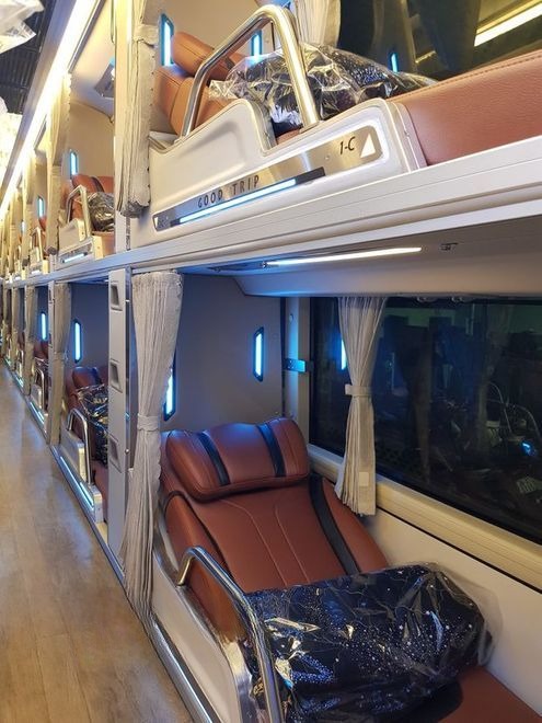 Xe Châu Tịnh Nội thất Limousine VIP 34 phòng