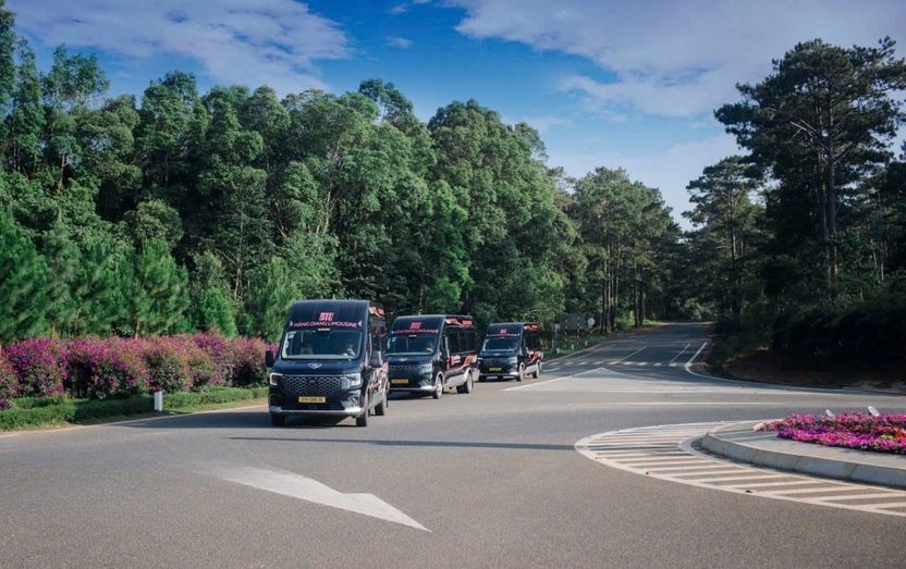 Xe Măng Diang Limousine Mặt trước xe Limousine 9 chỗ