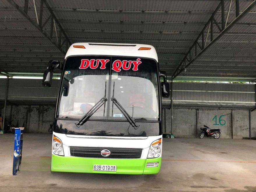 Xe Duy Quý Mặt trước xe Ghế ngồi Ghế ngồi 47 chỗ