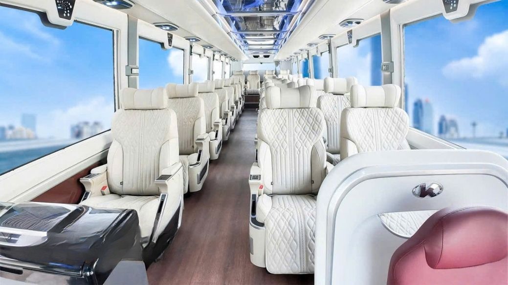Xe Ninh Bình Excursion Transport Tiện ích Nội thất Ghế ngồi Limousine 28 chỗ