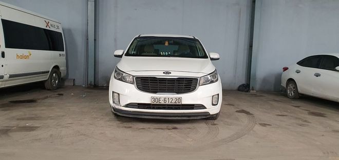 Xe Hà Lan Mặt trước xe Xe 6 chỗ
