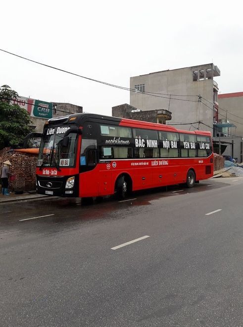 Xe Liên Dương Bên hông xe Giường nằm 44 chỗ