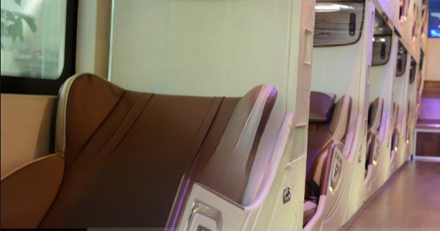 Xe Điều Hòa Giường nằm Tiện ích Nội thất Limousine 34 giường