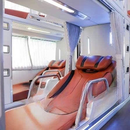 Xe Hoàng Gia 77 Giường nằm Nội thất Giường nằm 34 chỗ