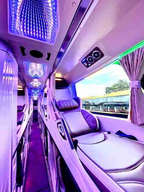 Xe Thuận Ý Giường nằm Tiện ích Nội thất Limousine 34 chỗ