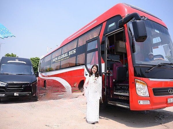 Xe SAPA GLOBAL BUS Mặt trước xe Limousine 9 chỗ VIP