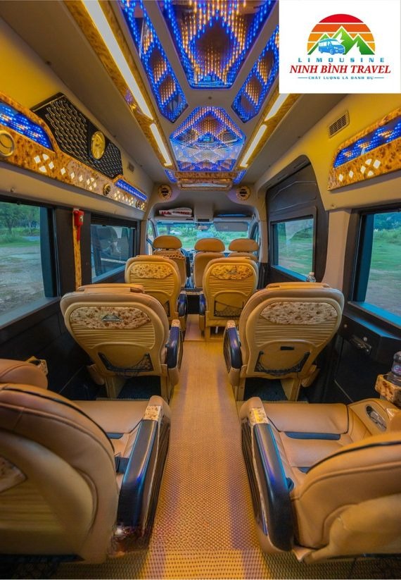 Xe Lovabus Nội thất Limousine 11 chỗ