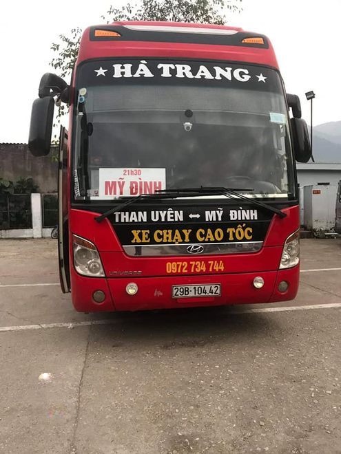 Xe Hà Trang (Lai Châu) Mặt trước xe Giường nằm 41 chỗ