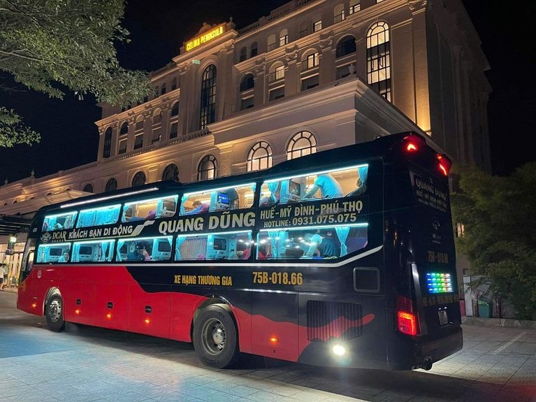 Xe Quang Dũng Limousine Bên hông xe Giường nằm 32 phòng