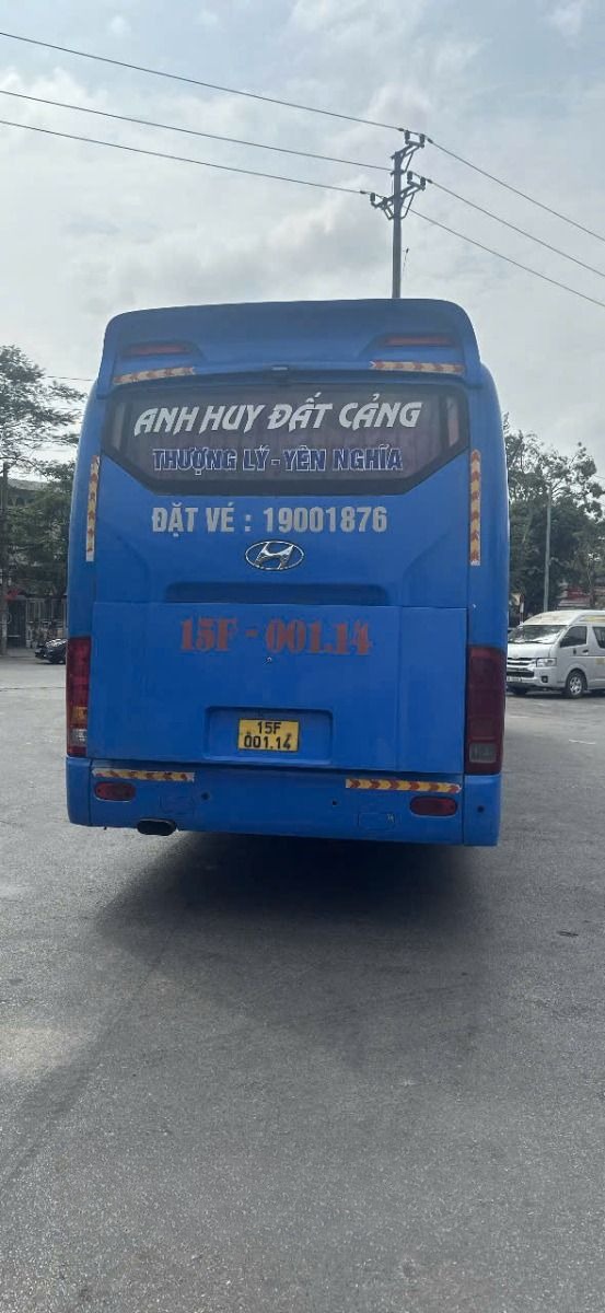 Xe Anh Huy Đất Cảng Mặt sau xe Ghế ngồi 45 chỗ