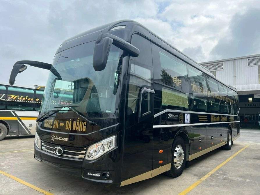 Xe Khanh Quỳnh Mặt trước xe 
