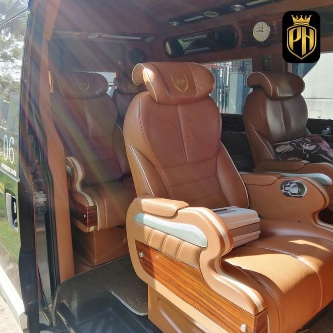 Xe PH Limousine Ghế ngồi Nội thất Limousine 9 chỗ