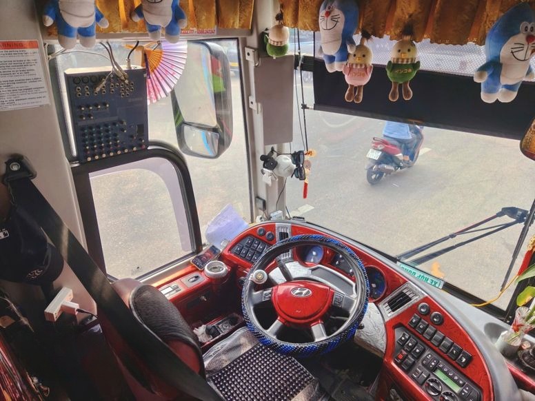 Xe Nam Hải Limousine Tiện ích Limousine 34 giường