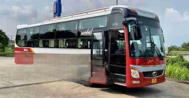 Xe HTX Sài Gòn Mặt trước xe Giường nằm 40 chỗ